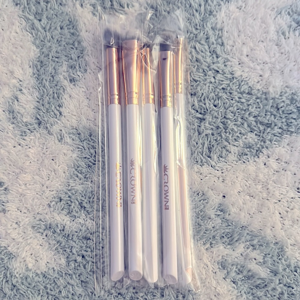 Crown All Eyes On You 5pc Luxe Brush Set